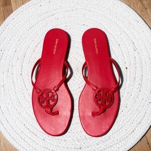 Tory Burch NWOB Miller Red Leather Thong Sandals Size 9